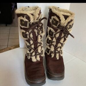 🥳HP🥳Nine West Girls Sizes 11 Boots Brown White Checked
